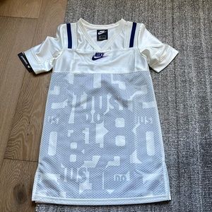 NWT Girls Dress